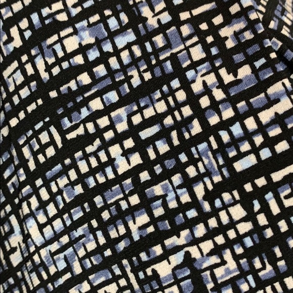 NWT ELLEN TRACY Crossover Twisted Front Dress - Picture 5 of 8